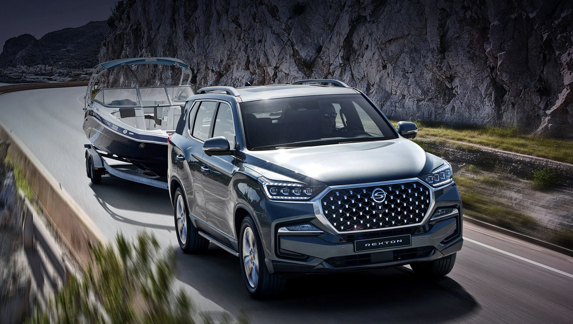 KGM Rexton septiņvietīgais SUV